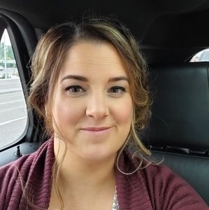 Meet your Posher, Jenny